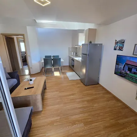 Lipa Apartment *